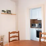 Des Cousines - Anais 4 Personnes *